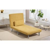 Sofá o diván convertible moderno de color amarillo que se muestra en varias configuraciones, que se muestra en un entorno interior luminoso con plantas.