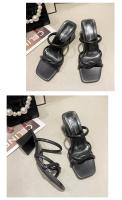 Nueva Moda de Verano Sandalias Plisadas Gruesas con Tacón Medio y Punta Descubierta - details 11