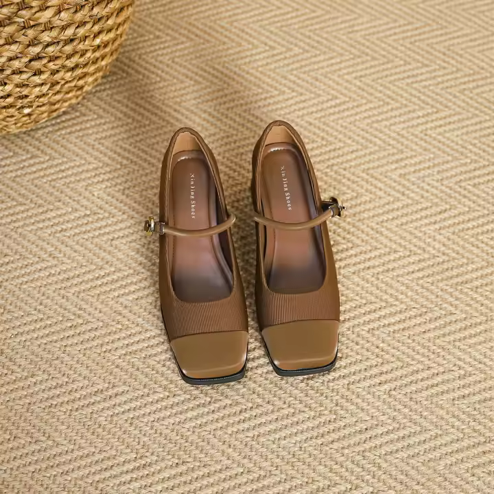 Zapatos sencillos estilo francés de tacón medio y punta cuadrada Merceditas - 1