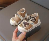 Sandalias de verano para niños y niñas, zapatos suaves, versátiles, antipatadas, cómodos, a la moda, para aprender a caminar, novedad de 2024 - details 3