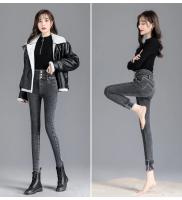 Pantalones vaqueros térmicos de lana gruesa para mujer, Vaqueros ajustados cálidos de cintura alta, pantalones pitillo con botones elásticos, pantalones vaqueros informales de terciopelo para mamá - details 9