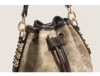 Bolsos para mujer 2023, nuevo estilo, bolso de cubo retro pintado al óleo de alta gama, popular este año, bolso de mensajero de un solo hombro para viajes diarios - details 1