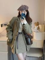 Conjunto de traje para mujer, elegancia Retro francesa de alta gama, chaqueta holgada y conjunto de dos piezas de media falda, otoño 2023 - details 2