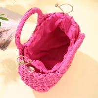 Bolso de playa de media luna de vid de hierba tejido a mano, bolso de hombro hueco de verano para mujer de gran capacidad - details 15