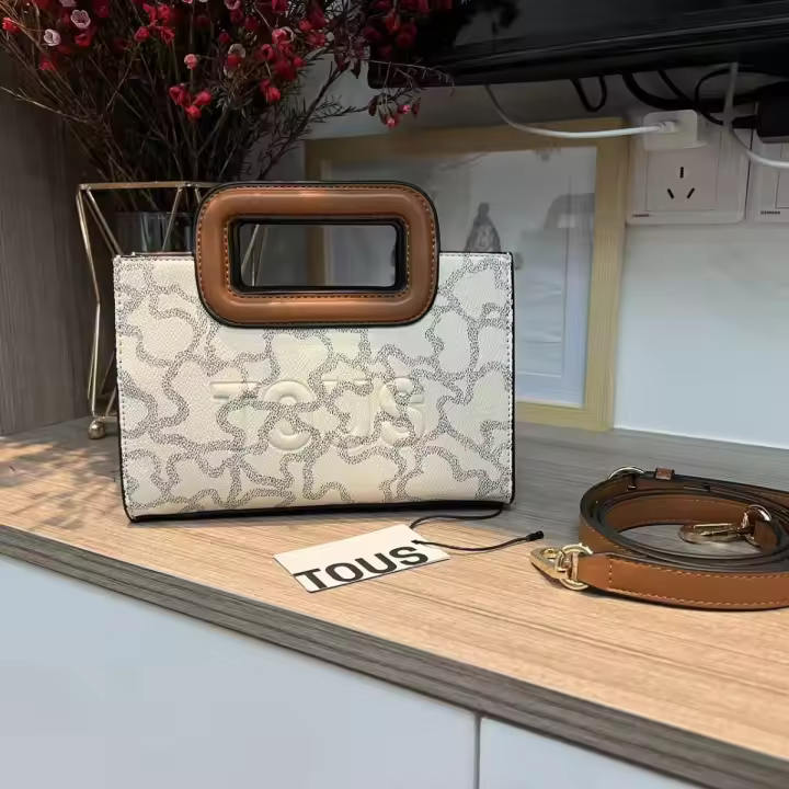 Bolso de Personalidad de Oso Español de Alta Calidad Bolso de Tote de Moda para Teléfono Dulce - 1