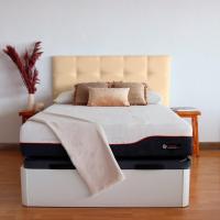 Cabecero tapizado acolchado para dormitorio, modelo Tablet largo en tela antimanchas gris antracita y medidas 151 x 125 cm para camas de 135 o 150 cm. - details 80