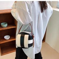 Bolso pequeño con diseño de interés especial de celebridades de Internet, novedad de verano para mujer, bolso bandolera con cadena versátil a la moda, bolso de mano de alta sensación - details 14