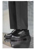 2025 Zapatos de cuero para hombres Estilo casual de negocios Encaje grueso brillante Sellado Parte inferior plana Características Borde cruzado - details 13