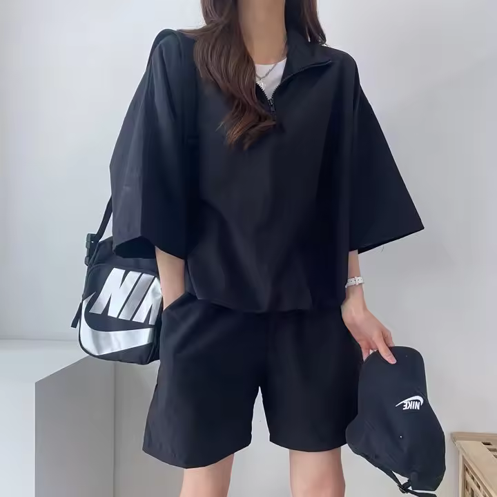 Nuevo Conjunto de Pantalones Cortos de Manga Corta para Mujer 2025 Moda de Verano Deportiva Casual con Cremallera y Cuello Alto - 1