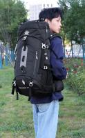 Mochila de Senderismo Impermeable de Gran Capacidad 60L Para Hombres y Mujeres - details 24
