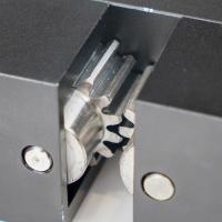 Herramienta de engarzado de seguridad negra con impacto asistido, herramienta de engarzado de Metal galvanizado, herramientas eléctricas universales eficientes - details 4