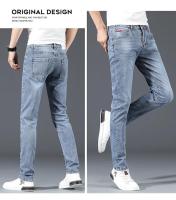 Jeans de Moda Coreana para Hombres Pantalones de Denim Adelgazados Cálidos con Tirantes - details 3