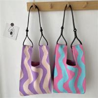 Bolsos de punto a rayas hechos a mano, bolsos de compras, bolso de mano, bolso de muñeca, moda - details 3