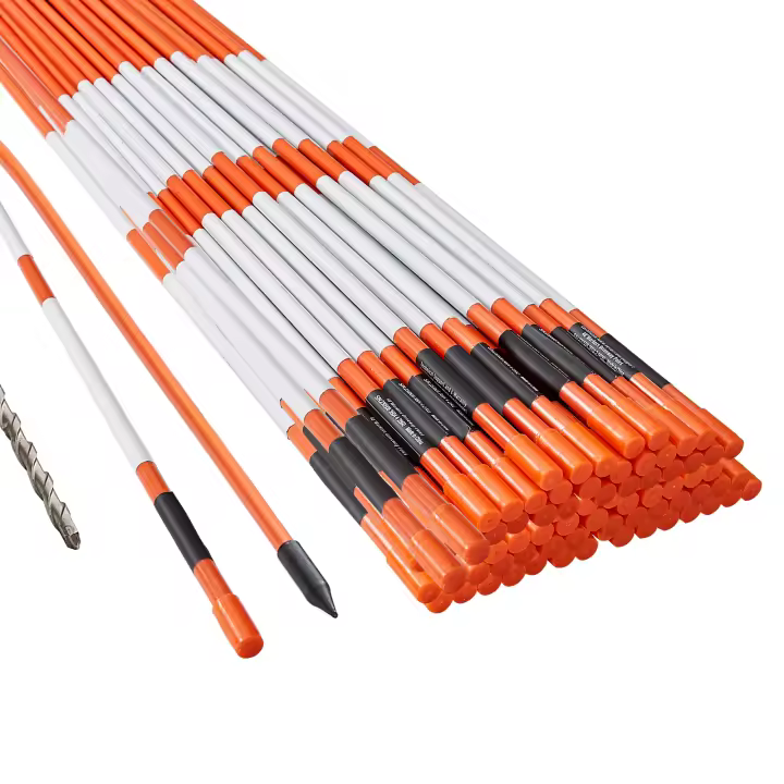 SucceBuy Marcadores de entrada, 48 pulgadas, 0,31 pulgadas de diámetro, 100 unidades, postes de fibra de vidrio naranja con cinta reflectante, broca de acero de 12 pulgadas y guantes de protección para estacionamientos y pasarelas, alta visibilidad - 1