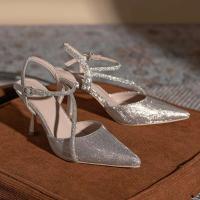 Tacones altos delgados con diamantes de imitación puntiagudos, zapatos de boda, zapatos de fiesta exquisitos y brillantes para mujer - details 0