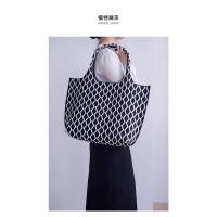 Lujo mosca de punto tote de gran capacidad bolso de mano mosca tejer bolsa de las mujeres del hombro axila bolsa de punto versátil de alto sentido - details 4