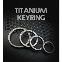 Llaveros de aleación de titanio Real para hombre, colgante de hebilla, llavero de coche superligero, regalo creativo masculino, venta al por mayor - details 0