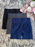 Pantalones cortos deportivos de yoga transpirables sin costuras para mujer, ajuste cómodo deportivo, ropa elástica para entrenamiento y fitness - details 1