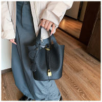 Bolso de hombro moda casual bolso de las mujeres nuevo estilo simple extranjero bolso de las mujeres nicho - details 22