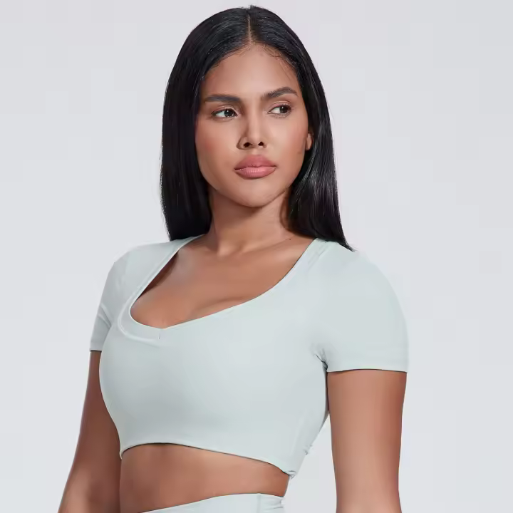 Camiseta de manga corta con cuello en V para mujer, camiseta con corte de entrenamiento, ropa deportiva para correr - 1