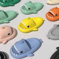 Zapatillas de tiburón con plataforma de 3cm para hombre y mujer, chanclas suaves de EVA, zapatos de dibujos animados, sandalias de playa para verano - details 11