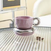Taza de café platillo cerámica de alto valor creativo ins alto sentido con cuchara crema viento donut taza de desayuno de gama alta - details 5