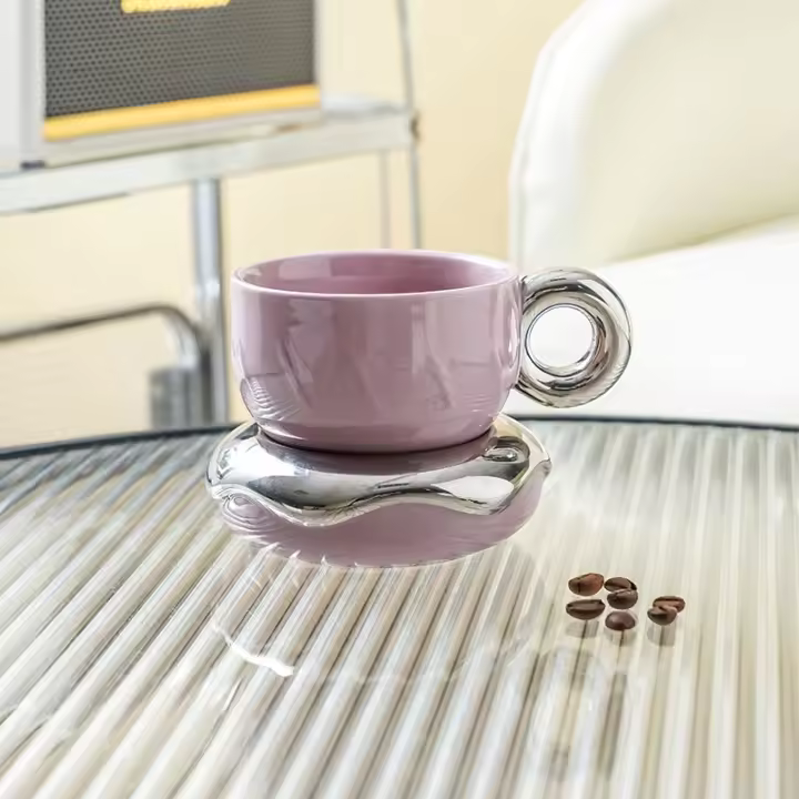 Taza de café platillo cerámica de alto valor creativo ins alto sentido con cuchara crema viento donut taza de desayuno de gama alta - 1