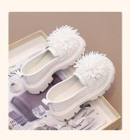 Zapatos de cuero informales para niñas, zapatos planos sin cordones para niños, mocasines de fiesta negros para la escuela, primavera y otoño, bola peluda bonita, 2025 - details 11