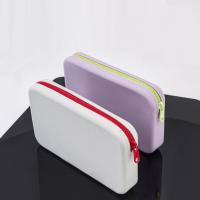 Bolsa De Maquillaje Portátil De Silicona Grande Con Cierre De Cremallera Y Soporte Para Brochas De Maquillaje Resistente Al Agua Para Viajes - details 4