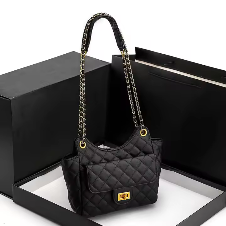 Nuevo bolso de mensajero de hombro con cadena de diamantes, bolso de hombro versátil de primavera y verano para mujer - 1