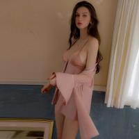 Vestido de satén para mujeres nocturnas, conjunto de lencería sexy con bata de malla. - details 2