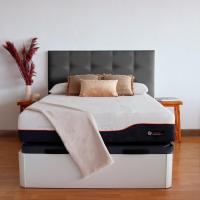 Cabecero tapizado acolchado para dormitorio, modelo Tablet largo en tela antimanchas gris antracita y medidas 151 x 125 cm para camas de 135 o 150 cm. - details 50