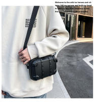 Bolso de remache personalizado para hombres de moda, popular bolso cuadrado pequeño blanco fresco, bolso de mensajero de hombro para mujeres de moda. - details 25