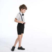 Camisa de algodón de manga corta con cuello a rayas y pajarita para niños, pantalones cortos con tirantes, conjunto de dos piezas de estilo británico, verano 2023 - details 3