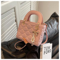 Bolso Cruzo de Princesa Diana con Diseño de Niche de Alta Gama Estilo Verano Frente de Mano para Mujeres Bolso de Viaje y Moda - details 6