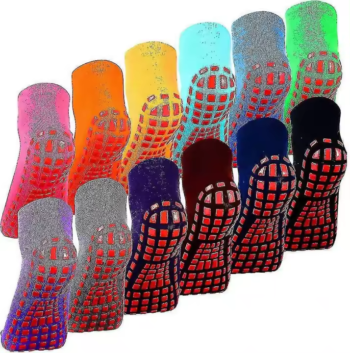12 pares de calcetines de yoga antideslizantes con empuñaduras calcetines antideslizantes para mujer pinzas adhesivas - 1