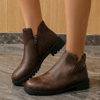 Botas de moda de caña baja de gran tamaño, otoño e invierno 2025, nuevas botas de mujer de gran tamaño europeas y americanas de tacón bajo con cremallera lateral. - details 1