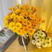 Ramos de girasol, margaritas pequeñas, 21 cabezas de flores artificiales para decoración del hogar y bodas, bricolaje - details 1