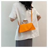 Bolso ligero de lujo, bolso de mensajero de hombro versátil informal - details 4