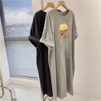 Vestido camisero de manga corta con dibujos animados de talla grande para mujer, vestido informal holgado de verano de longitud media hasta la rodilla, cómodo y transpirable - details 4