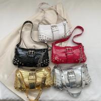 Bolso gótico de mujer retro con correa de cuero con cremallera, casual - details 0