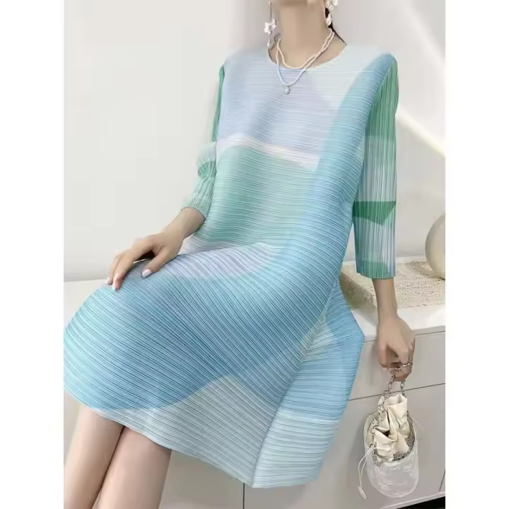 Vestido plisado de longitud media 2024 Reducción de edad de verano Talla grande Estilizado - 1