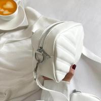 Bolso cruzado con correa ancha para el hombro, bolso de mujer de un solo hombro a la moda, costura conveniente para dar cambio y bolsa de dinero - details 11