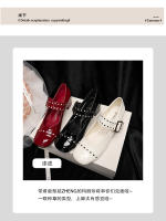 Nuevos zapatos franceses Mary Jane cabeza cuadrada diseño de hebilla de una palabra tacón medio grueso boca poco profunda zapatos individuales charol de mujer - details 4
