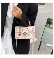 Bolso de Moda de Textura Avanzada Bolso Cuadrado Pequeño para Mujer Primavera-Verano 2025 - details 4