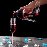 Un diseño innovador de zapato de tacón alto de vino tinto, un vaso vacío con tapa sellada y una botella de whisky gruesa. - details 2