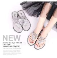 Chanclas de verano para mujer, sandalias planas con plantilla de PVC antideslizante, zapatillas deslizantes de moda para viajes en la playa al aire libre - details 6