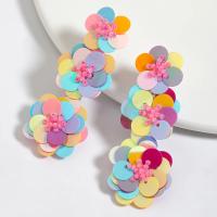 Pendientes de Secuencia Hechos a Mano Coloridos Diseño de Parche de Cebo de Arroz con Secuencia Roja Uso Diario para Mujeres Deportes y al Aire Libre - details 2