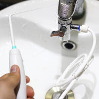 Irrigador Dental De Grifo LISM Para Limpieza Oral Con Jet De Agua Masajeador Dental Para Dientes Y Encías Apto Para Adultos Con Tanque De Agua De Más De 500ml - details 6