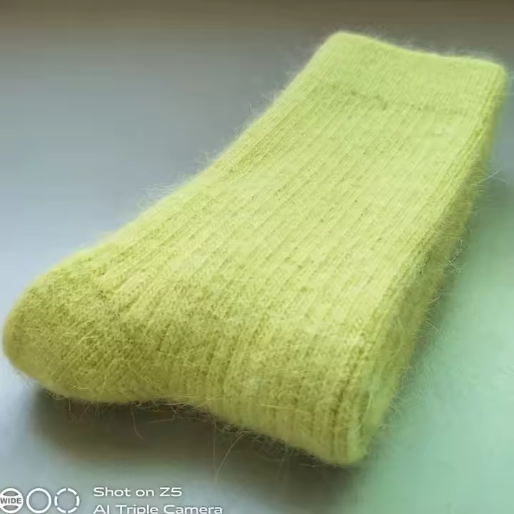 Calcetines de Lana para Mujer Calentitos de Invierno, Suaves, Anticongelantes con Lana de Oveja - 1
